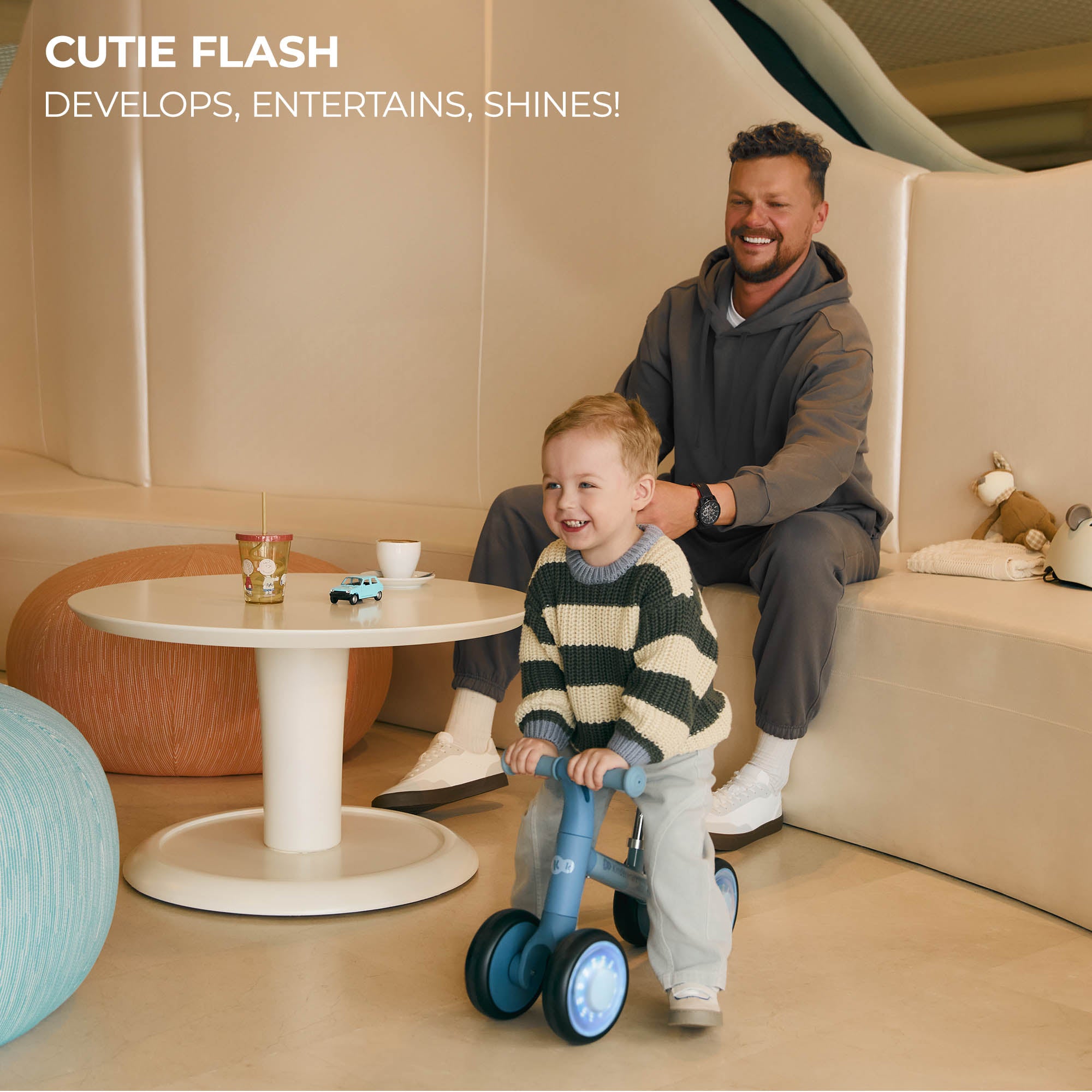Kinderkraft CUTIE FLASH ride on BLUE