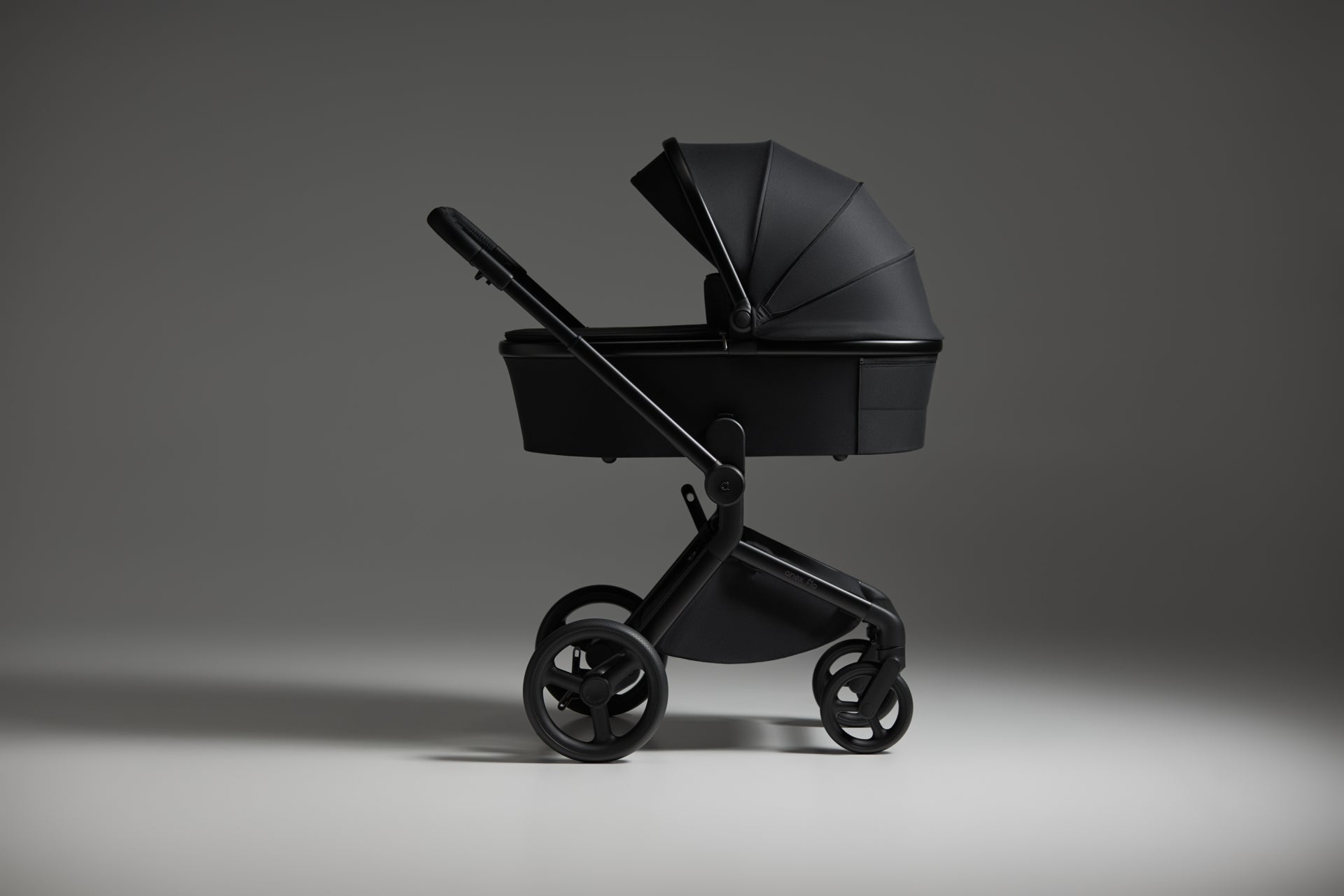 Anex-бебешка количка 2в1 FLO Lungo 2025