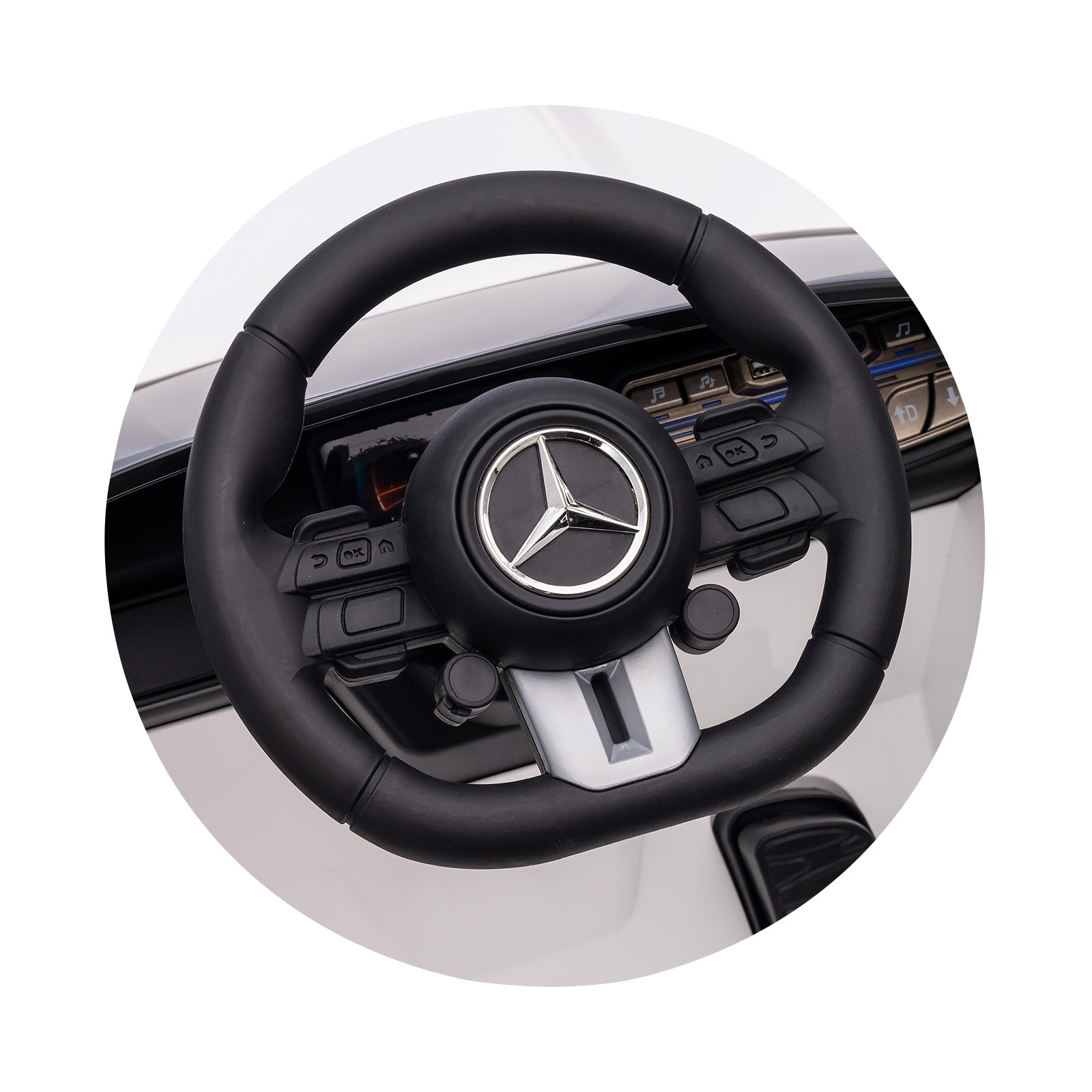 Chipolino Електрическа кола Mercedes AMG CLE 53 бяла