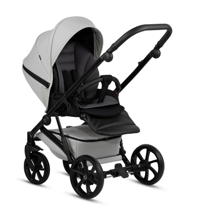 Tutis VIVA 5+ Leather бебешка количка 2в1 085 Cloud